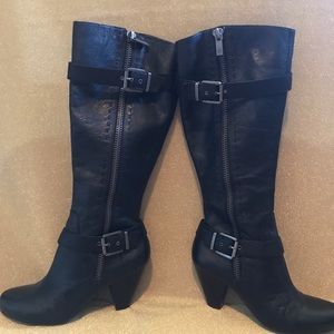 Black leather knee hi boots w/side zippers
